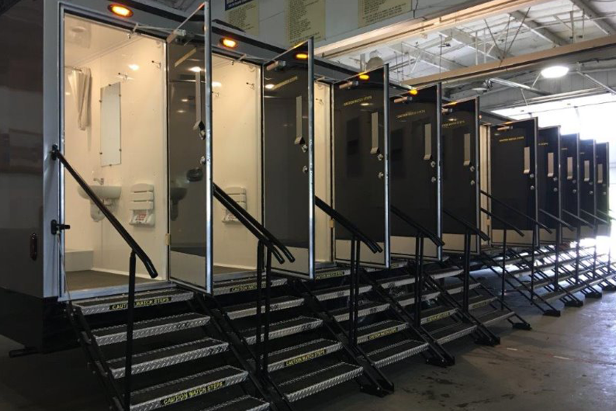 Shower trailer deployment setup
